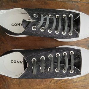 Women's Converse LIMITED EDITION LOVE Sneakers